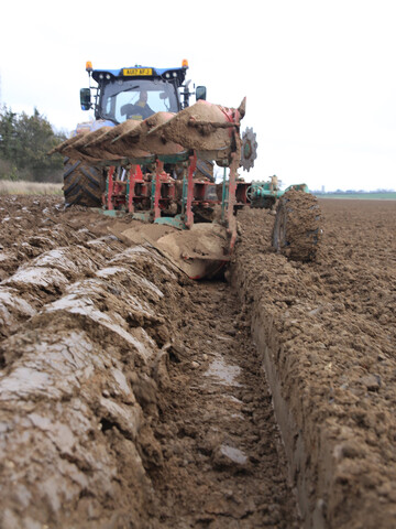 Kv-Body-38-LO-jpg-gvm41xyngi1